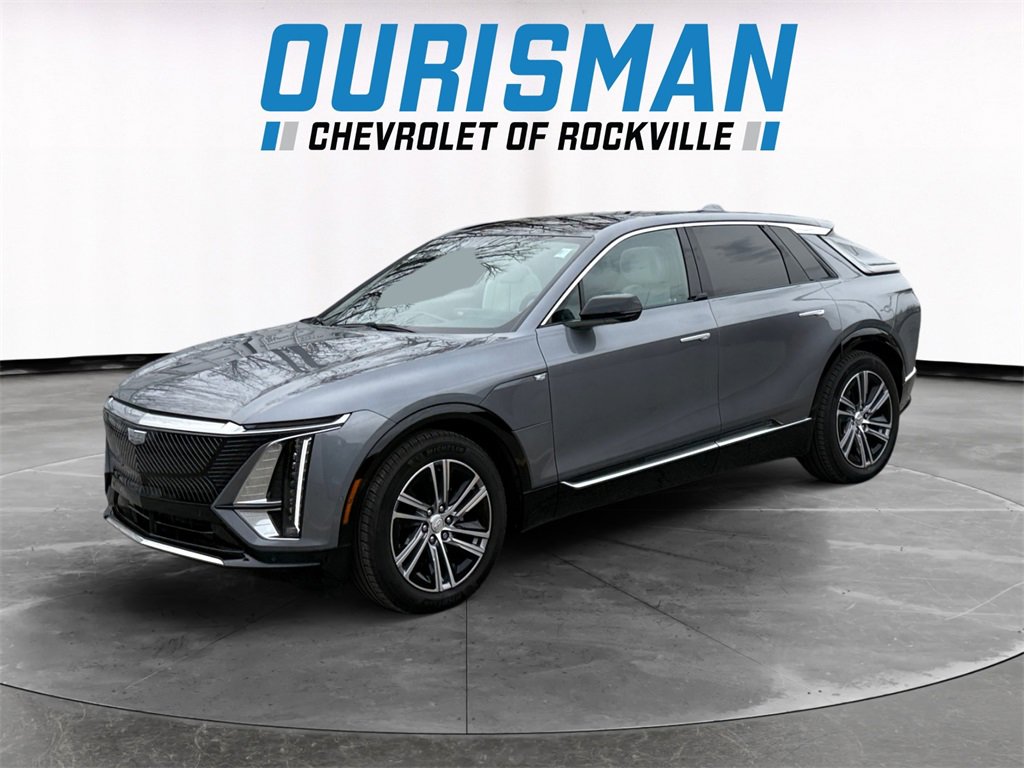 Used 2023 Cadillac Lyriq 2WD image 2