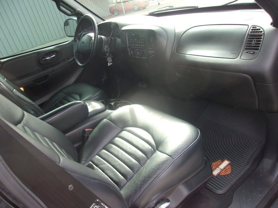 Used 2000 Ford F150 Harley-Davidson image 14