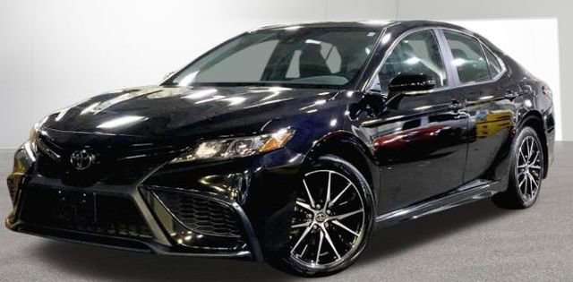 Used 2024 Toyota Camry SE FWD image 2