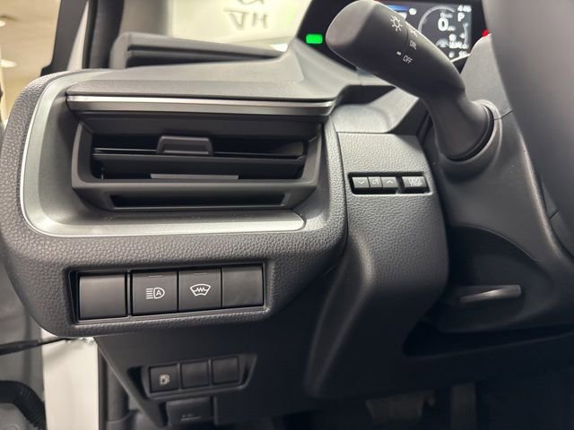 New 2026 Toyota Prius LE image 31