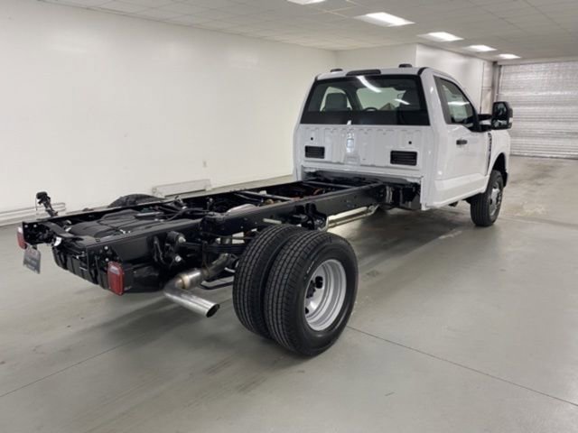 New 2025 Ford F350 XL w/ XL Chrome Package image 7