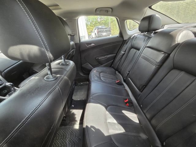 Used 2014 Buick Verano Premium image 7