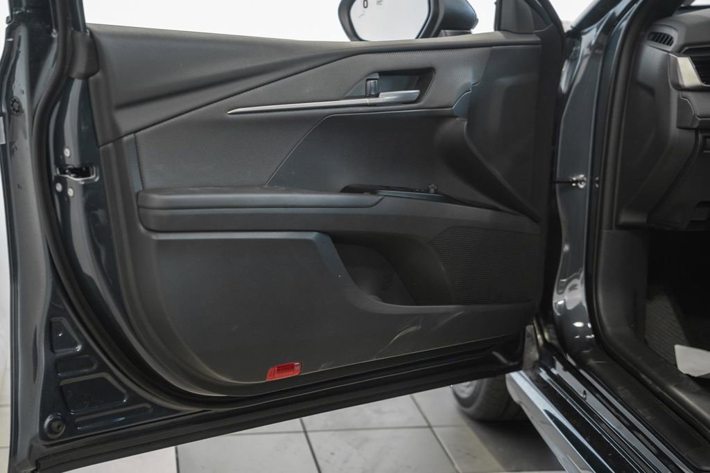 New 2026 Toyota Camry SE FWD image 36