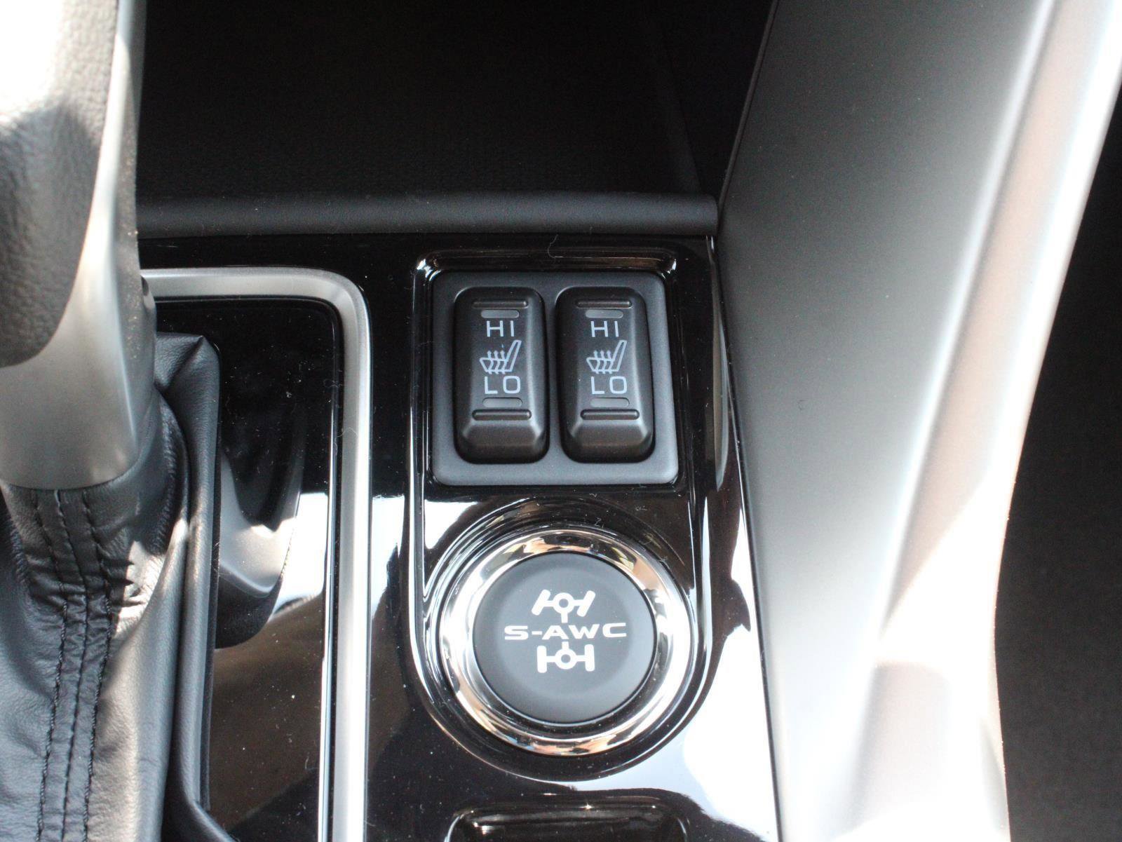 New 2025 Mitsubishi Eclipse Cross SEL image 25
