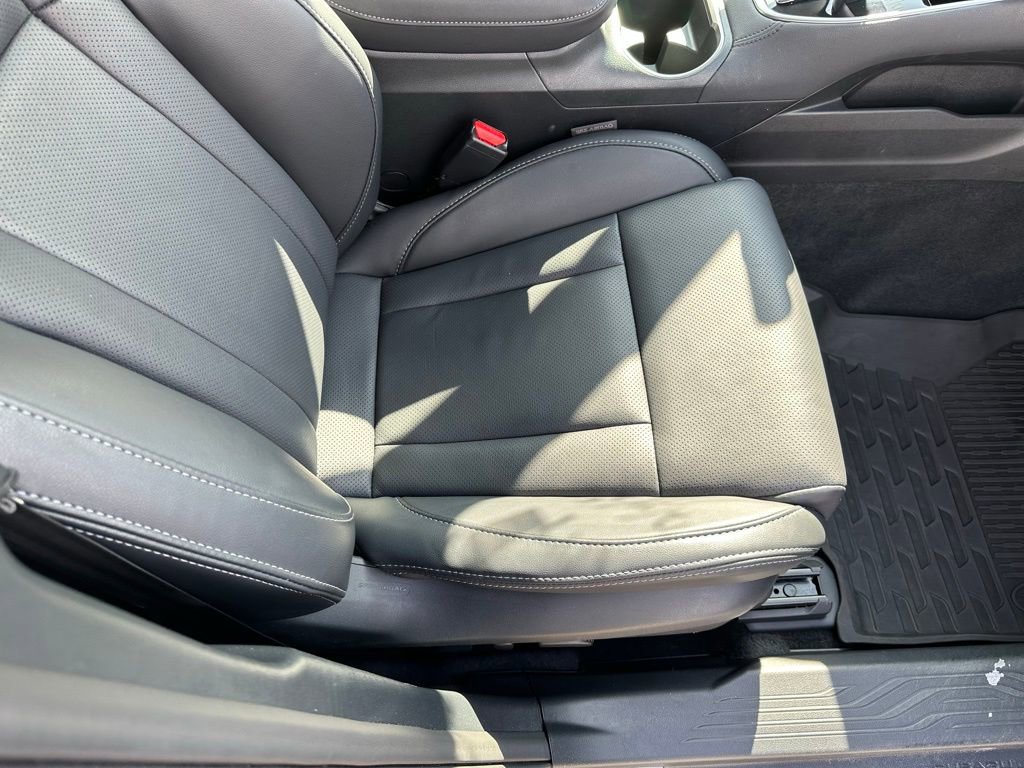 Used 2023 Subaru Outback Limited image 18