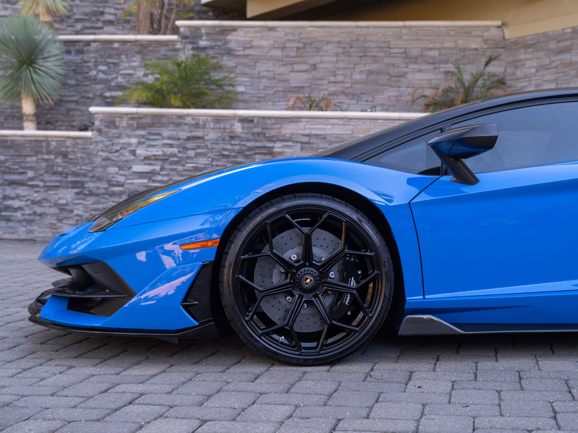 Used 2020 Lamborghini Aventador SVJ AWD/4WD image 63
