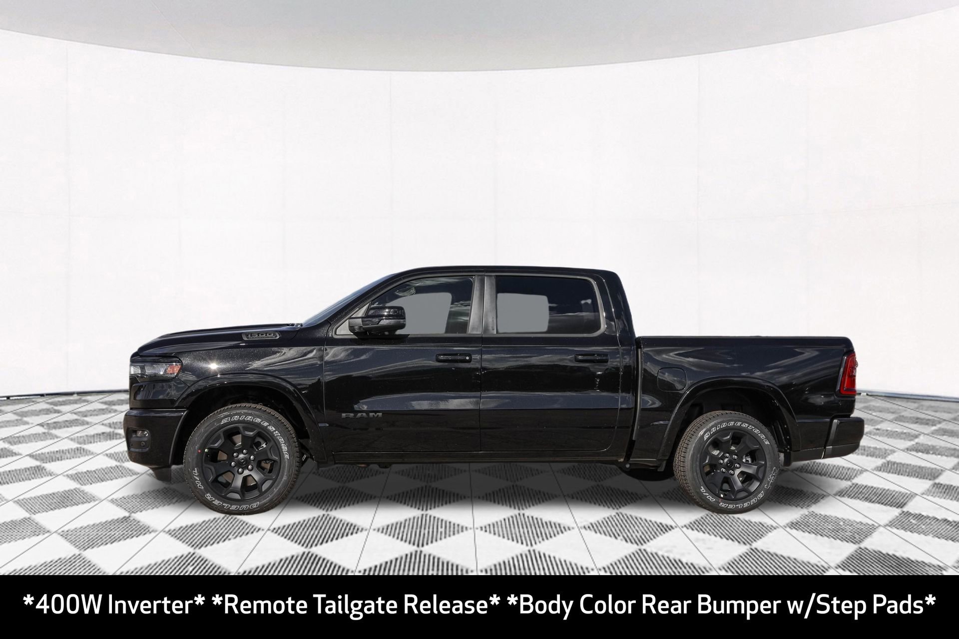 New 2026 RAM 1500 4x4 Crew Cab image 11