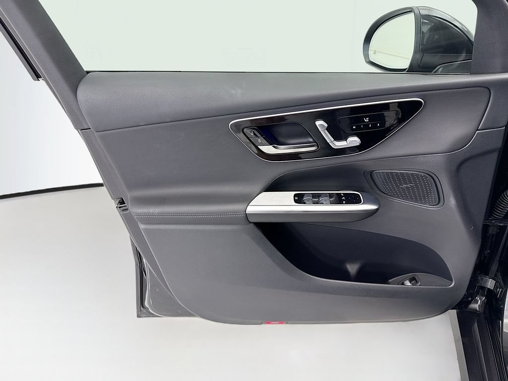 Certified 2026 Mercedes-Benz GLC 300 image 22