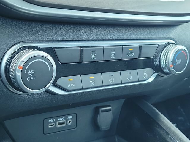 Used 2024 Nissan Altima 2.5 SV FWD image 30