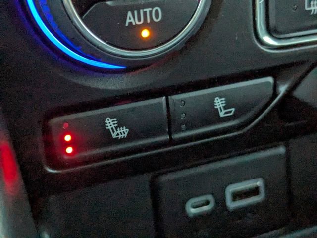 Used 2022 Chevrolet Tahoe Z71 image 29