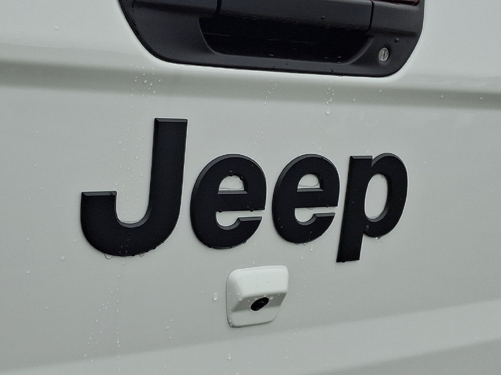 New 2026 Jeep Gladiator Sport AWD/4WD image 21