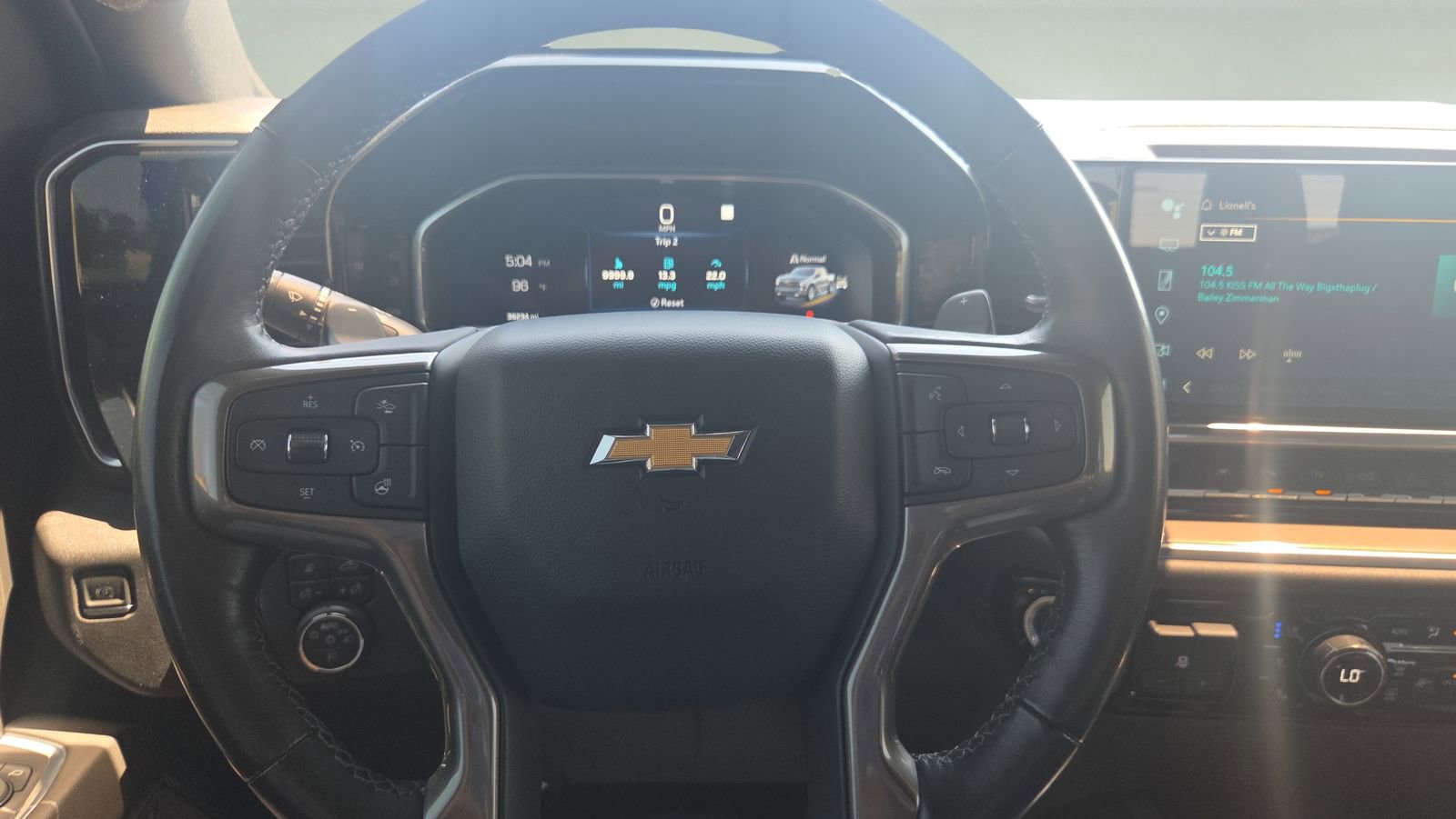 Used 2022 Chevrolet Silverado 1500 High Country w/ Z71 Off-Road Package image 11