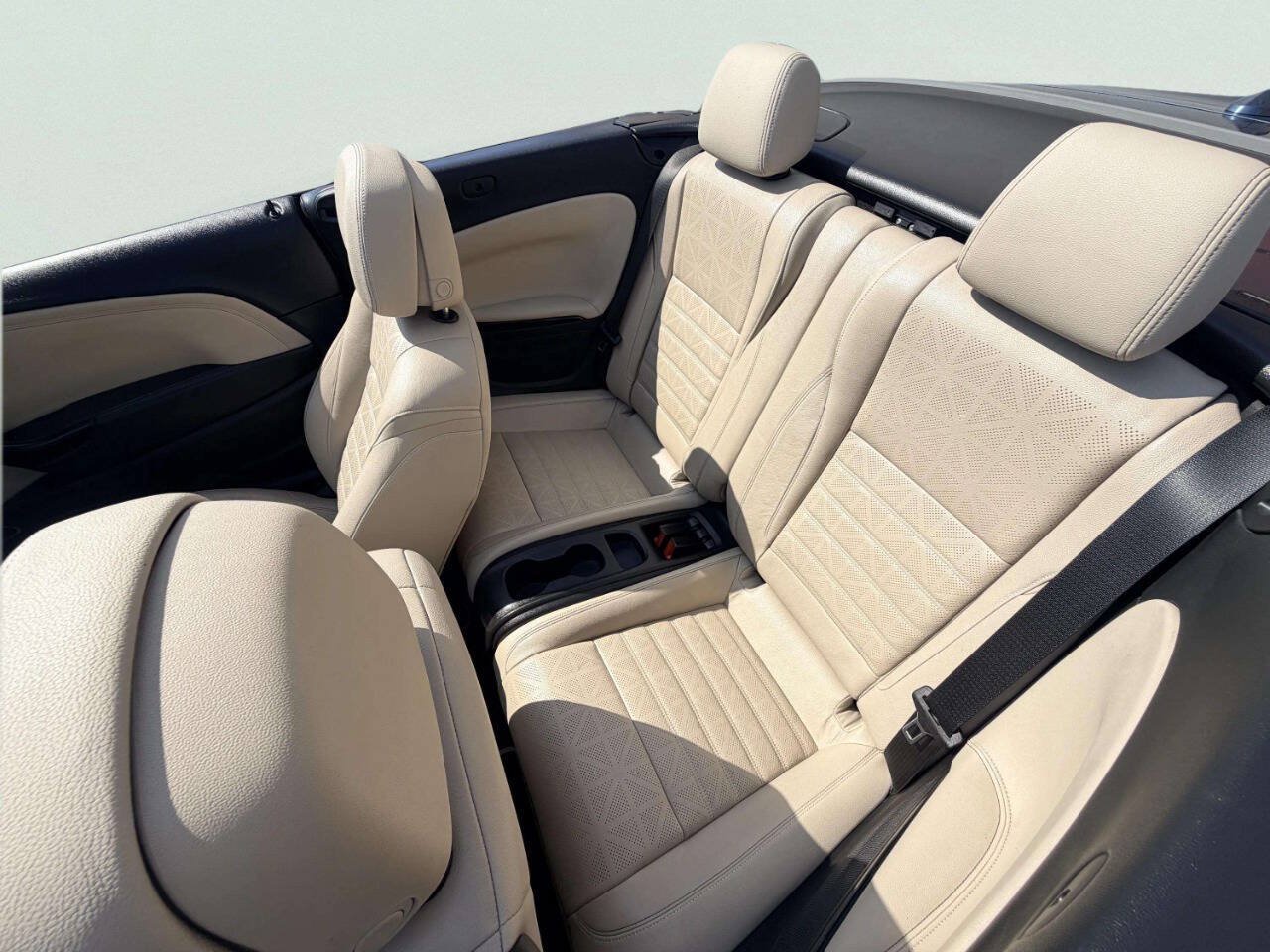 Used 2017 Buick Cascada Premium FWD image 28