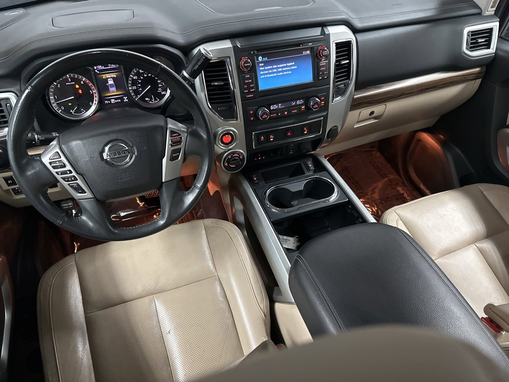 Used 2016 Nissan Titan SL image 13