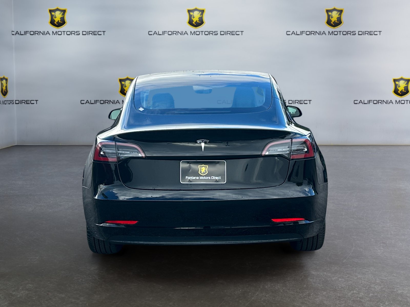 Used 2023 Tesla Model 3 Standard Range RWD image 4