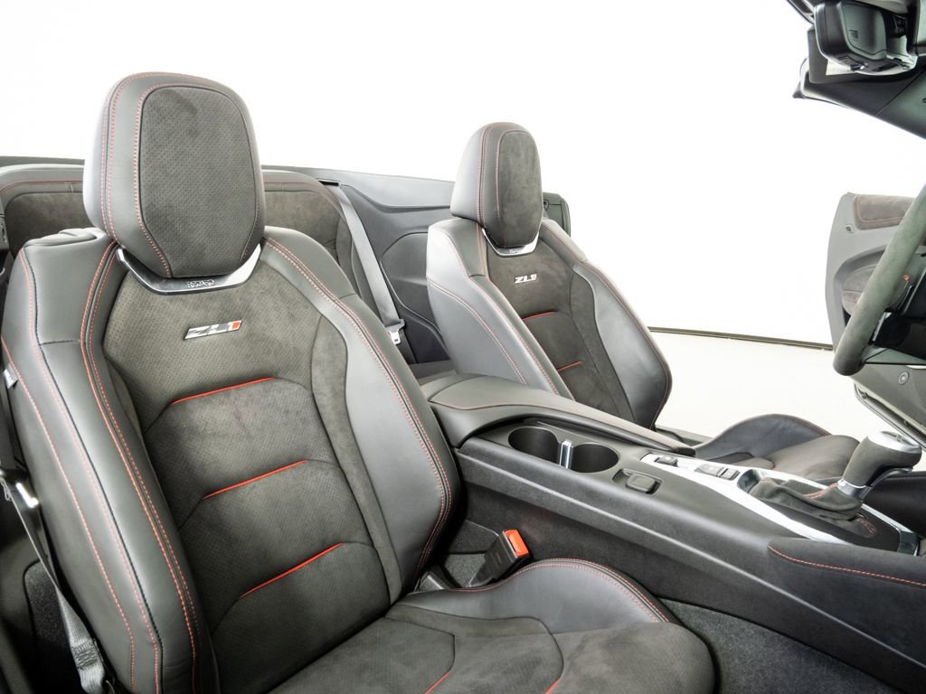 Used 2023 Chevrolet Camaro ZL1 RWD image 20