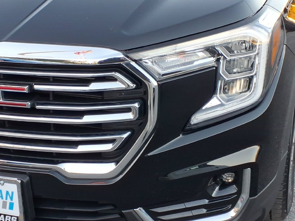 Certified 2023 GMC Terrain SLT AWD/4WD image 6