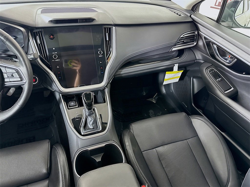 Used 2024 Subaru Outback Limited image 29