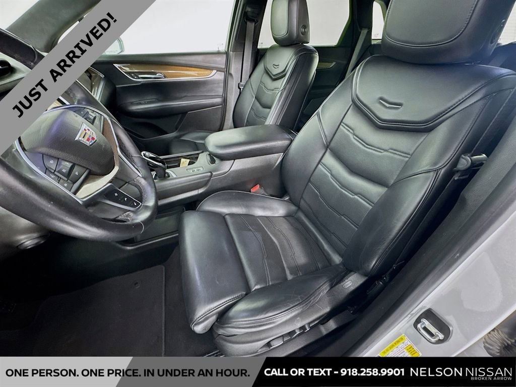 Used 2017 Cadillac XT5 Platinum image 22