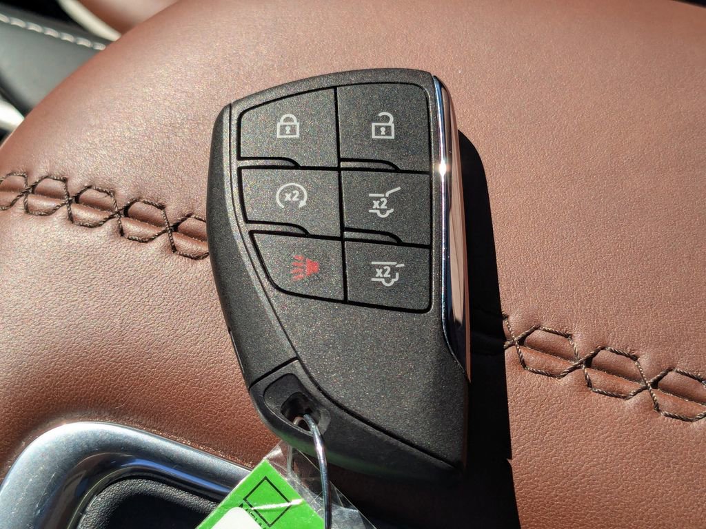 Used 2024 GMC Yukon Denali Ultimate image 30