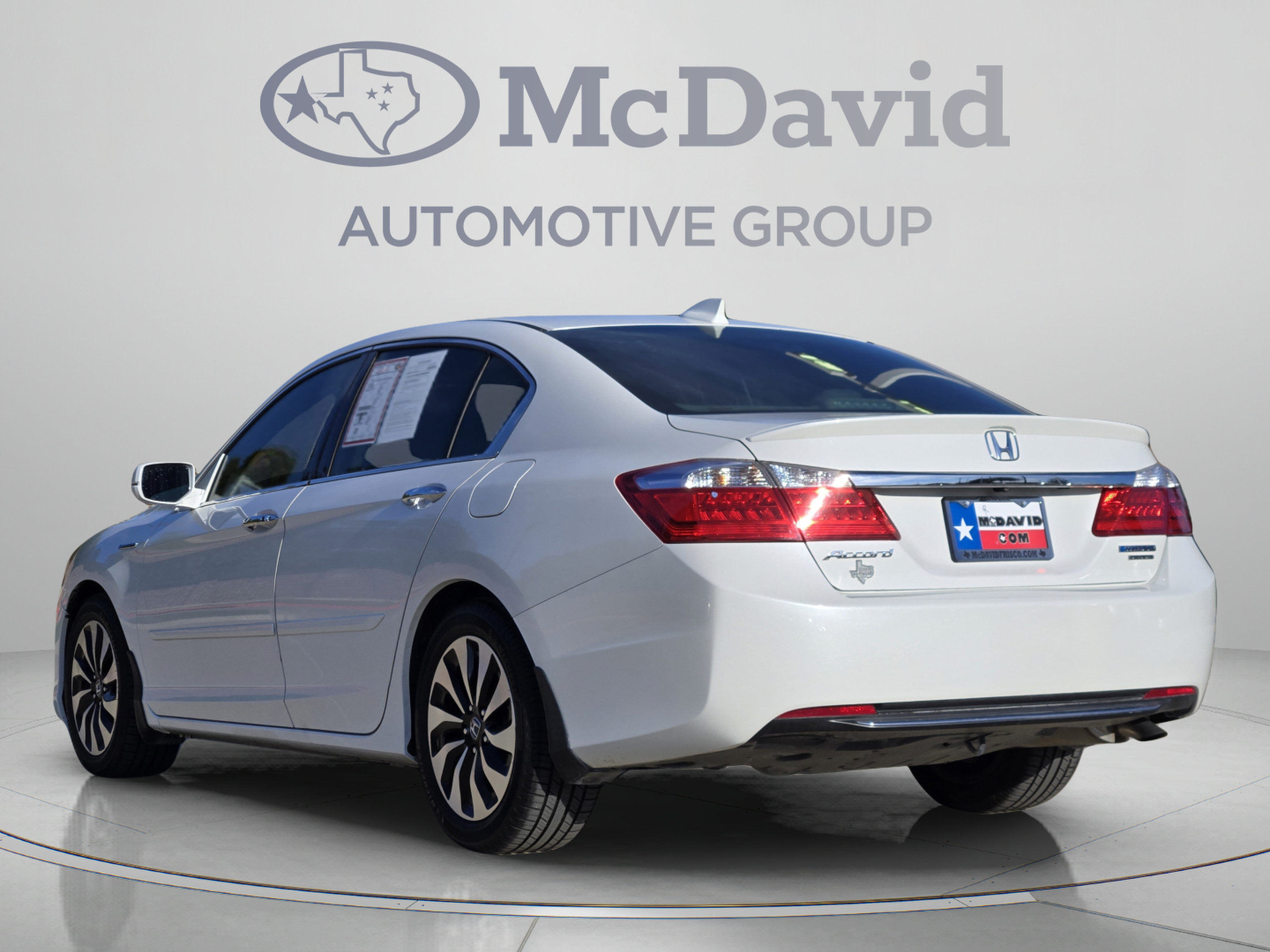 Used 2015 Honda Accord Touring image 4