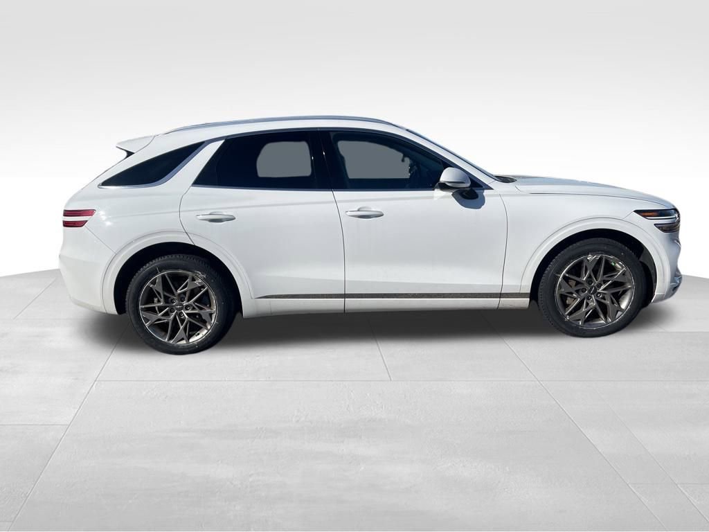 Used 2025 Genesis GV70 2.5T image 7