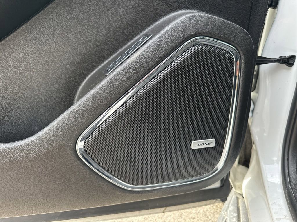 Used 2019 Chevrolet Tahoe LT image 18