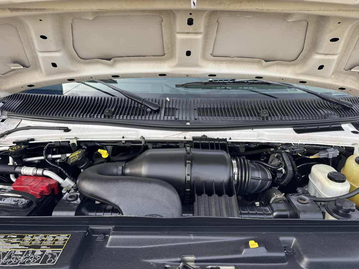 Used 2013 Ford E-150 and Econoline 150 w/ PWR Group image 11
