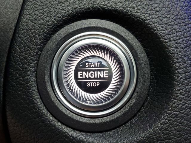 Used 2021 Mercedes-Benz C 300 Sedan image 33