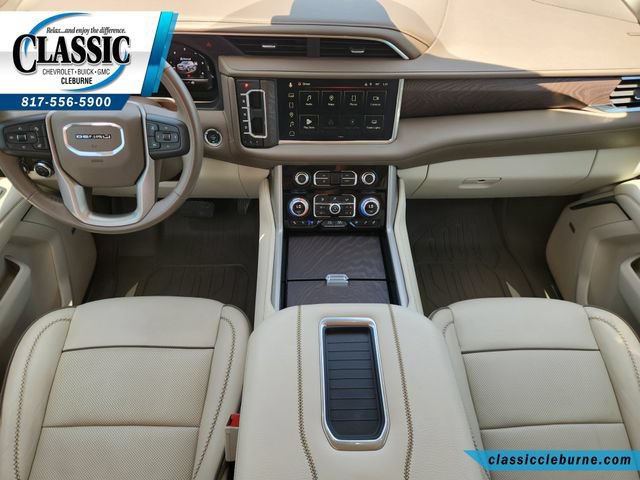 Used 2023 GMC Yukon Denali AWD/4WD image 2