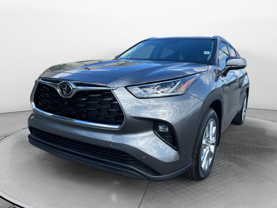 New 2026 Toyota Highlander Limited AWD/4WD image 24