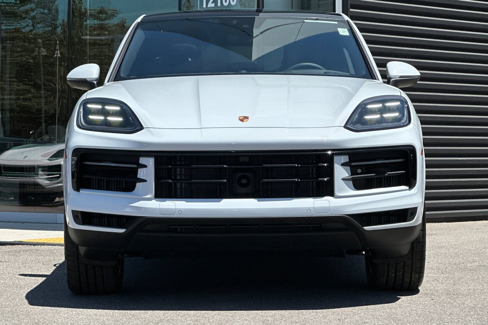 New 2025 Porsche Cayenne Coupe image 11