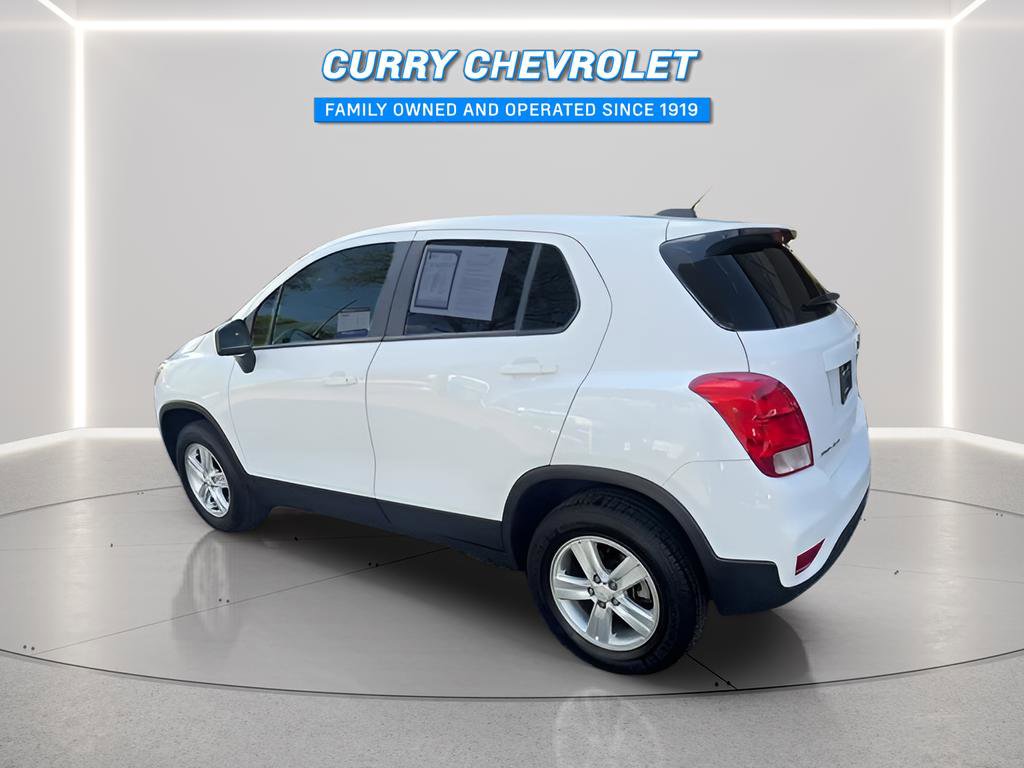 Used 2020 Chevrolet Trax LS AWD/4WD image 10