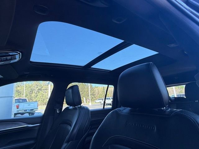 Used 2022 Jeep Grand Cherokee L Overland AWD/4WD image 36