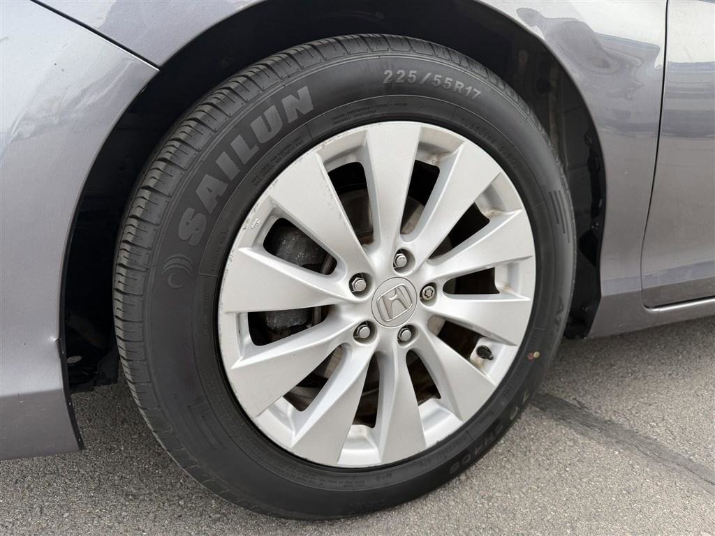 Used 2014 Honda Accord EX image 33