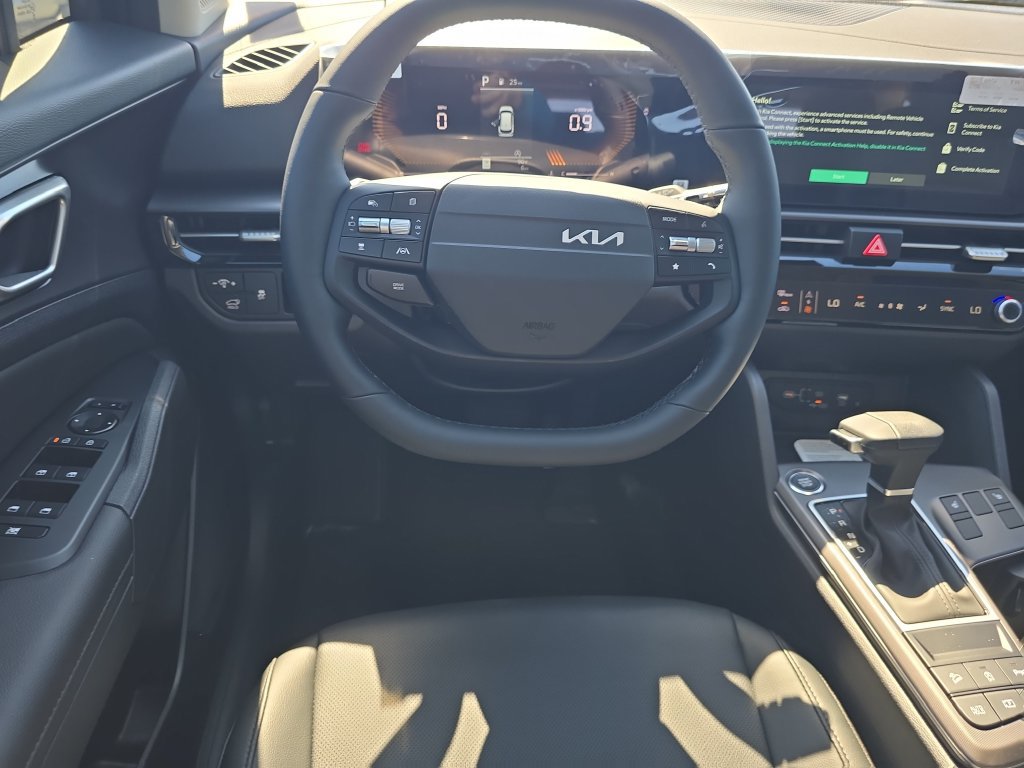 New 2027 Kia Sportage EX w/ EX Panoramic Roof Package FWD image 15