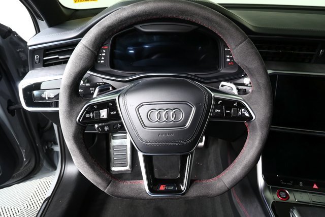 Used 2025 Audi RS 6 performance image 9