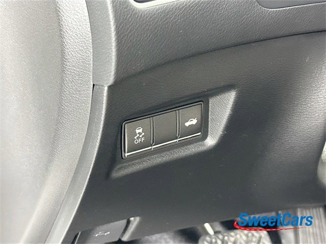 Used 2021 INFINITI Q60 3.0t Luxe w/ Essential Package image 20