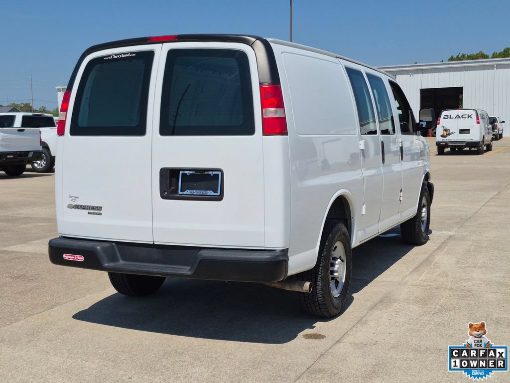 Used 2015 Chevrolet Express 2500 RWD image 7