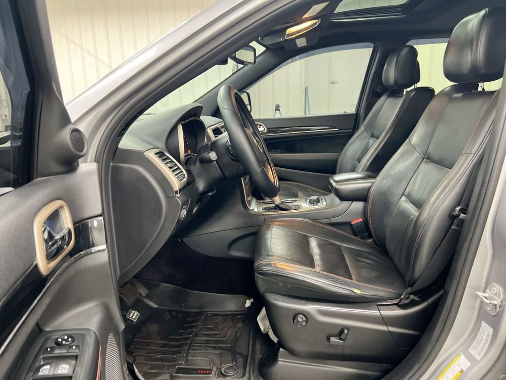 Used 2016 Jeep Grand Cherokee Limited 75th Anniversary image 20