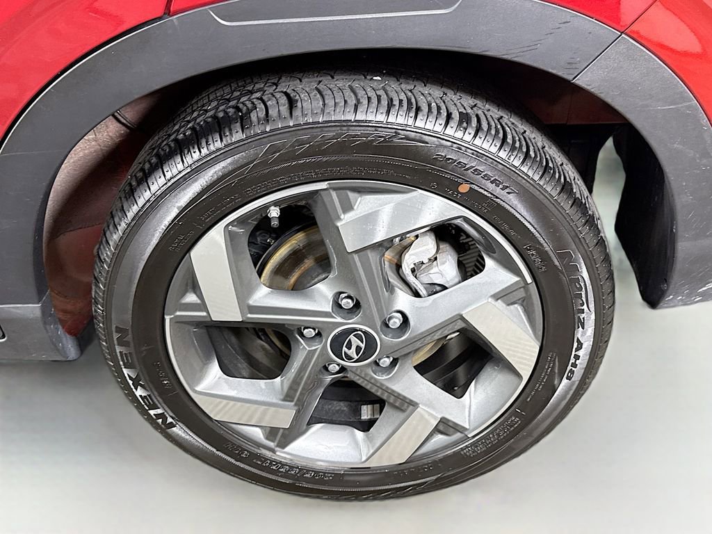 Certified 2024 Hyundai Venue Limited image 34