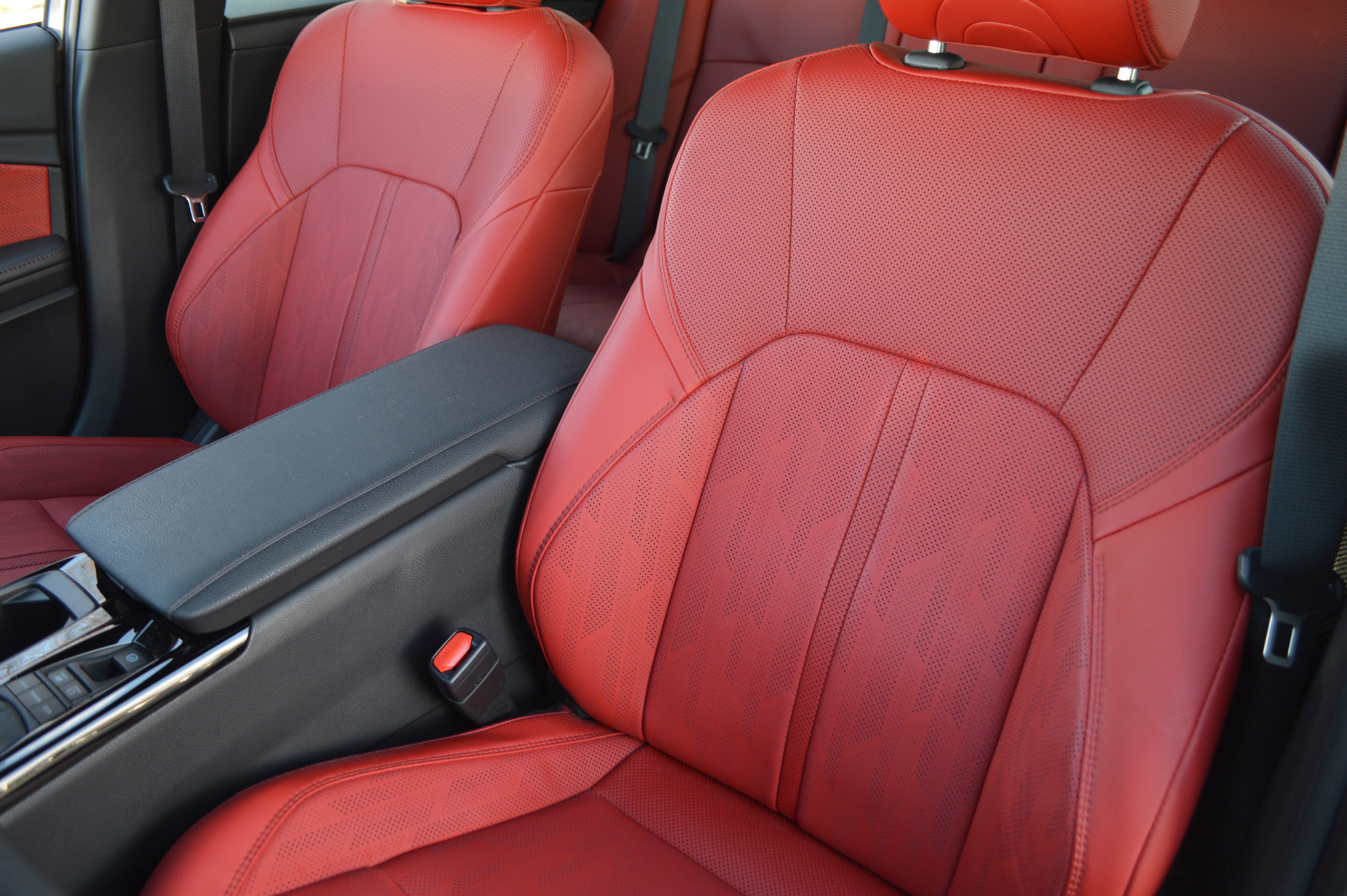 Used 2025 Toyota Camry XSE image 27