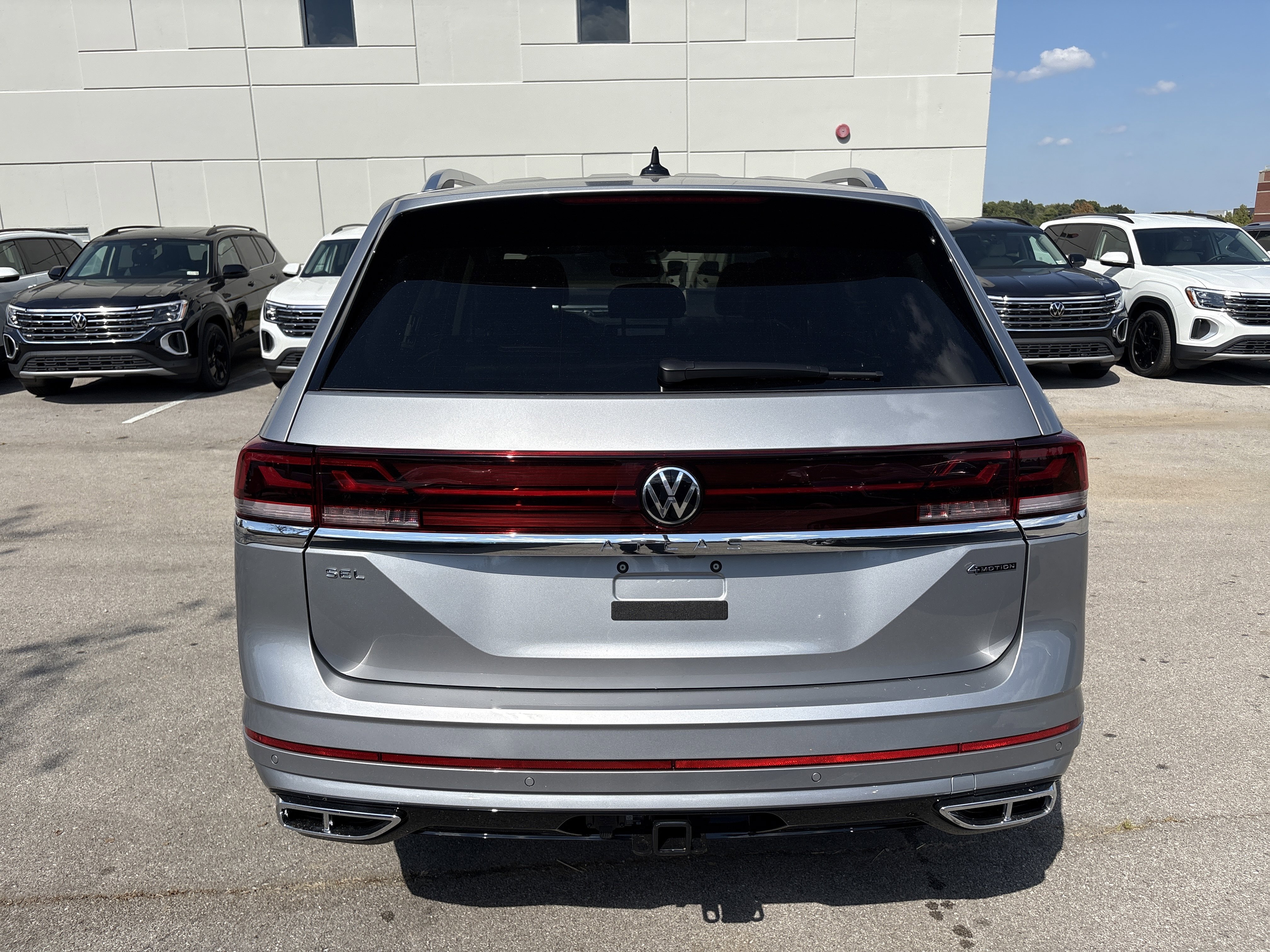 New 2026 Volkswagen Atlas SEL Premium R-Line image 6