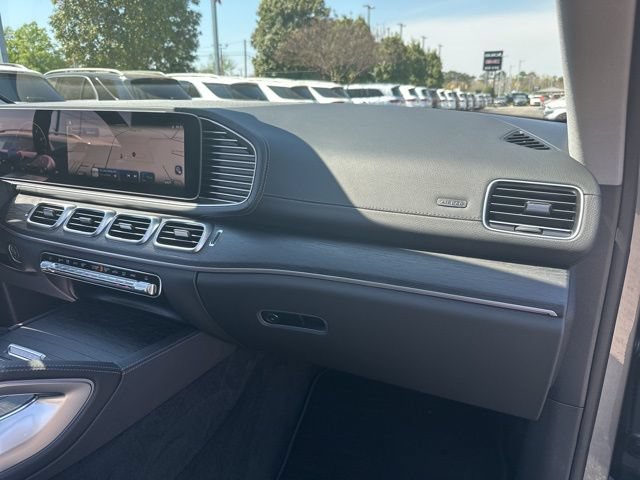 Used 2026 Mercedes-Benz GLS 450 4MATIC image 39