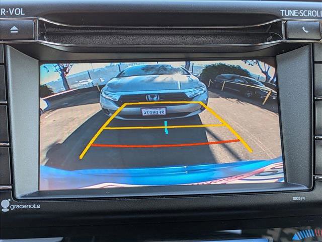 Used 2018 Toyota RAV4 XLE image 13