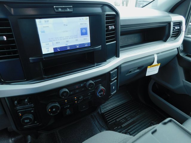 New 2026 Ford F450 XL w/ XL Driver Assist Package image 27
