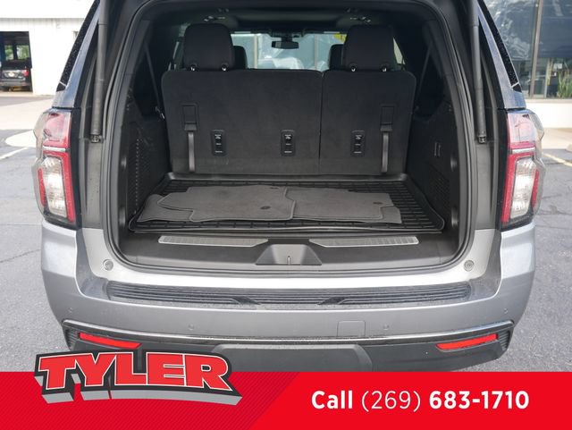Used 2021 Chevrolet Suburban Z71 AWD/4WD image 19