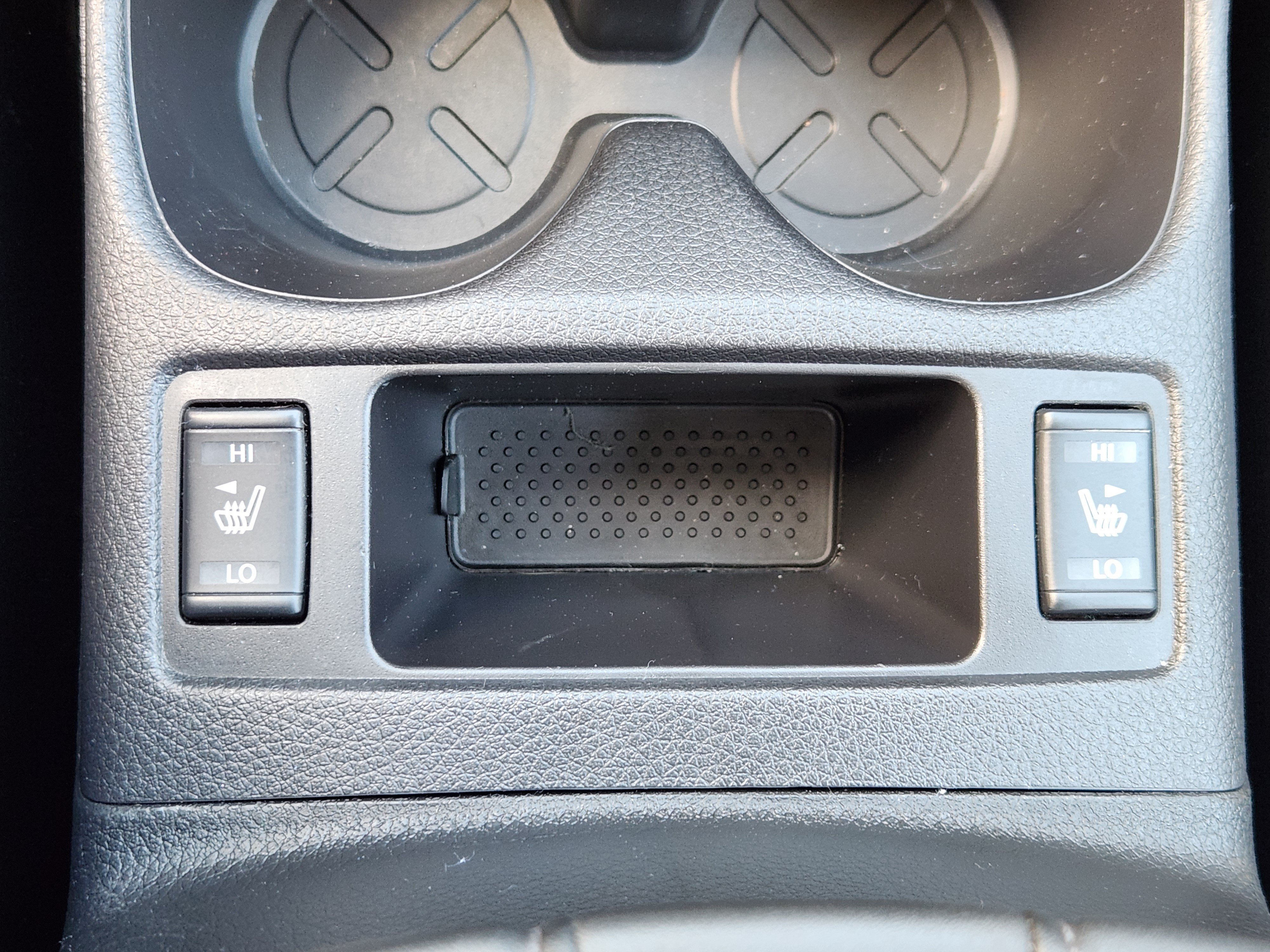 Used 2017 Nissan Rogue SL FWD image 22