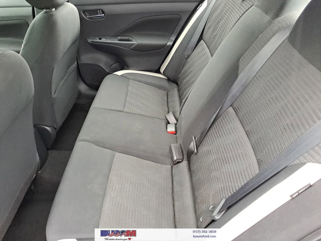 Used 2021 Nissan Versa SV image 8