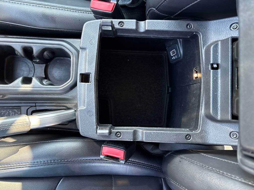 Used 2022 Jeep Wrangler Unlimited Sahara image 31